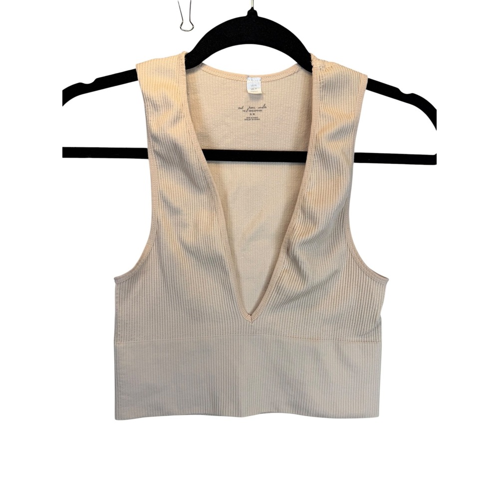 Out From Under Urban Outfitters Drew Seamless Ribbed V-Neck‎ Bra Top Beige M/L